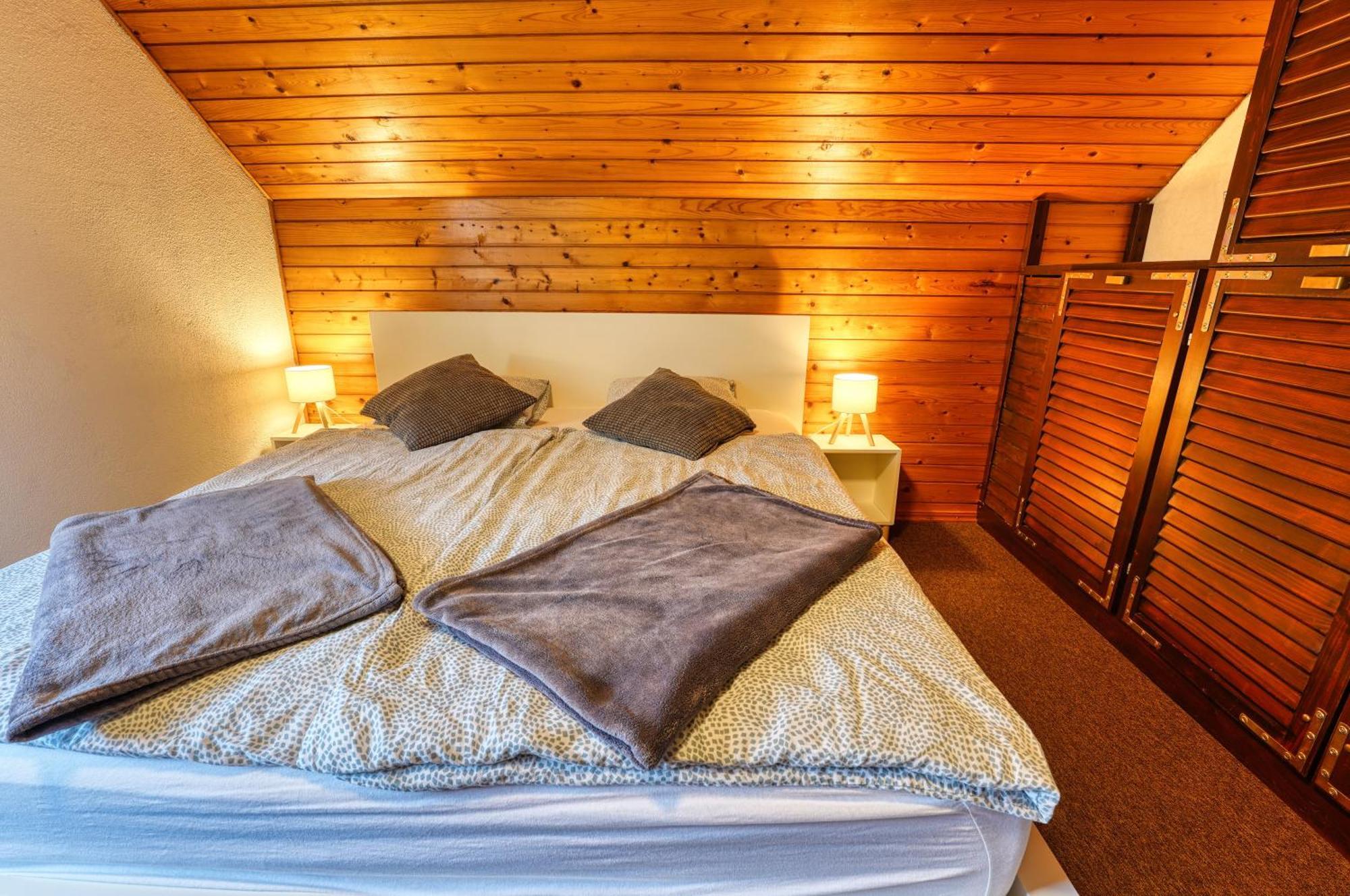 Castle Way Apartments Tamy بليد المظهر الخارجي الصورة