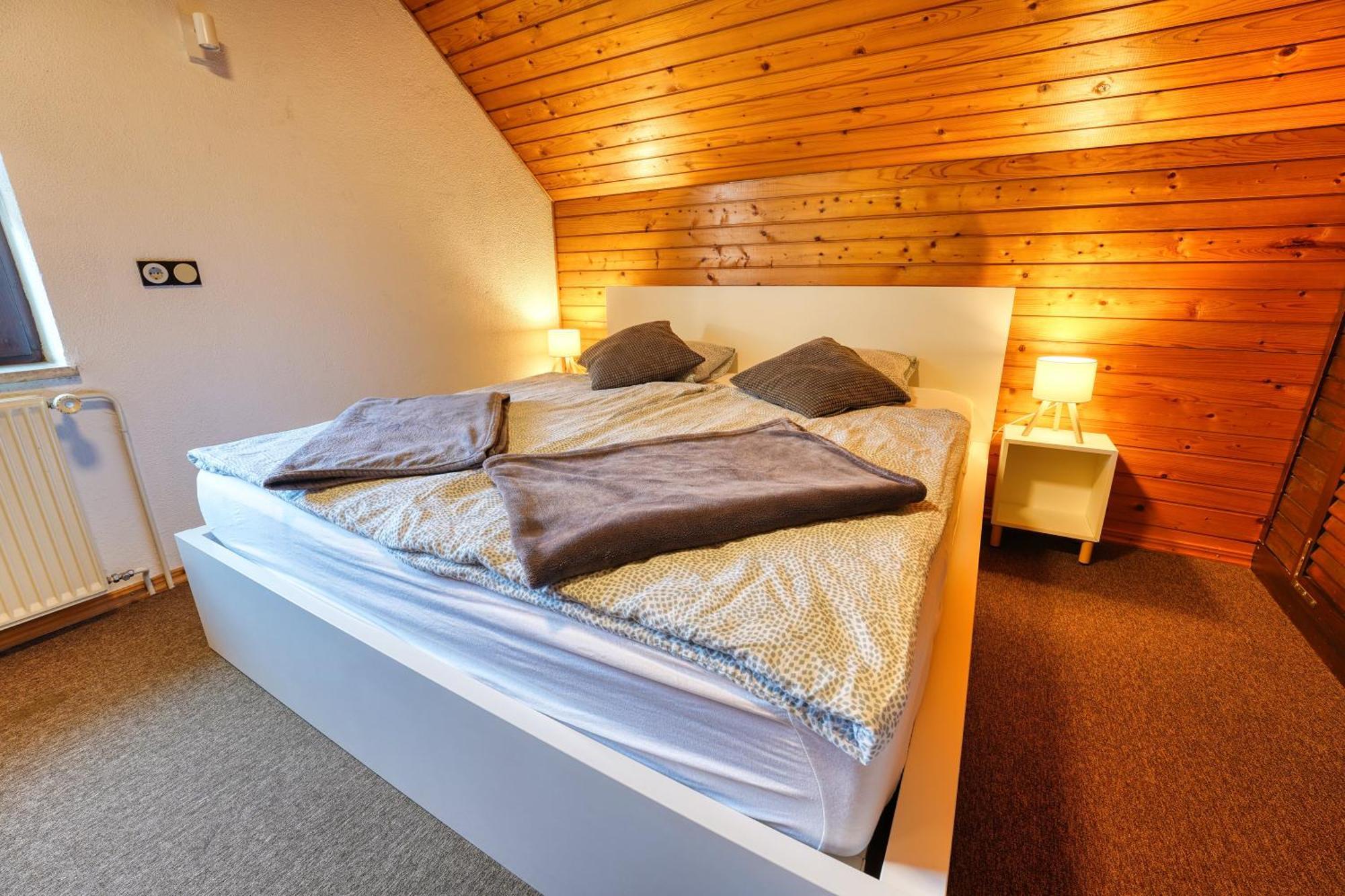 Castle Way Apartments Tamy بليد المظهر الخارجي الصورة