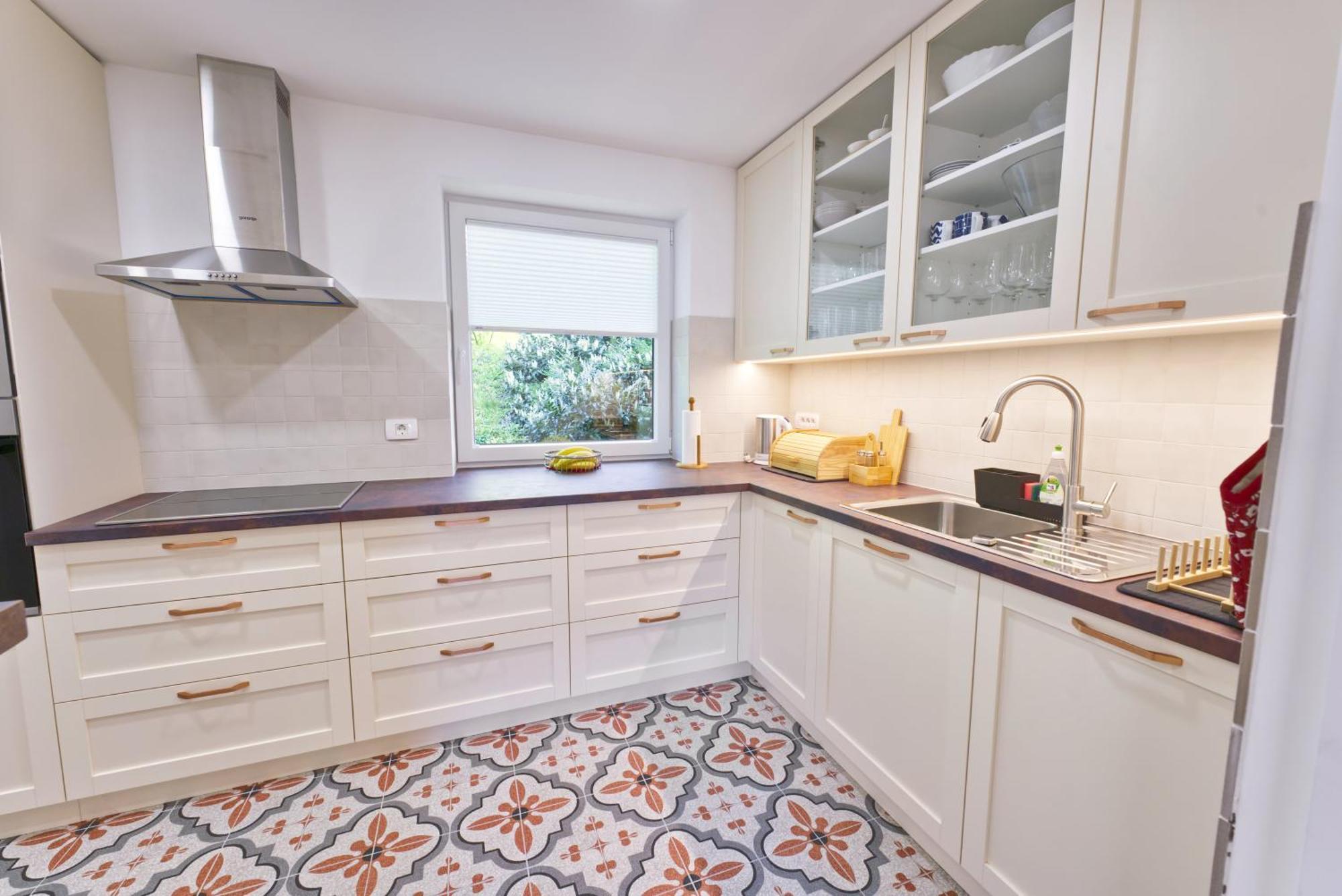 Castle Way Apartments Tamy بليد المظهر الخارجي الصورة