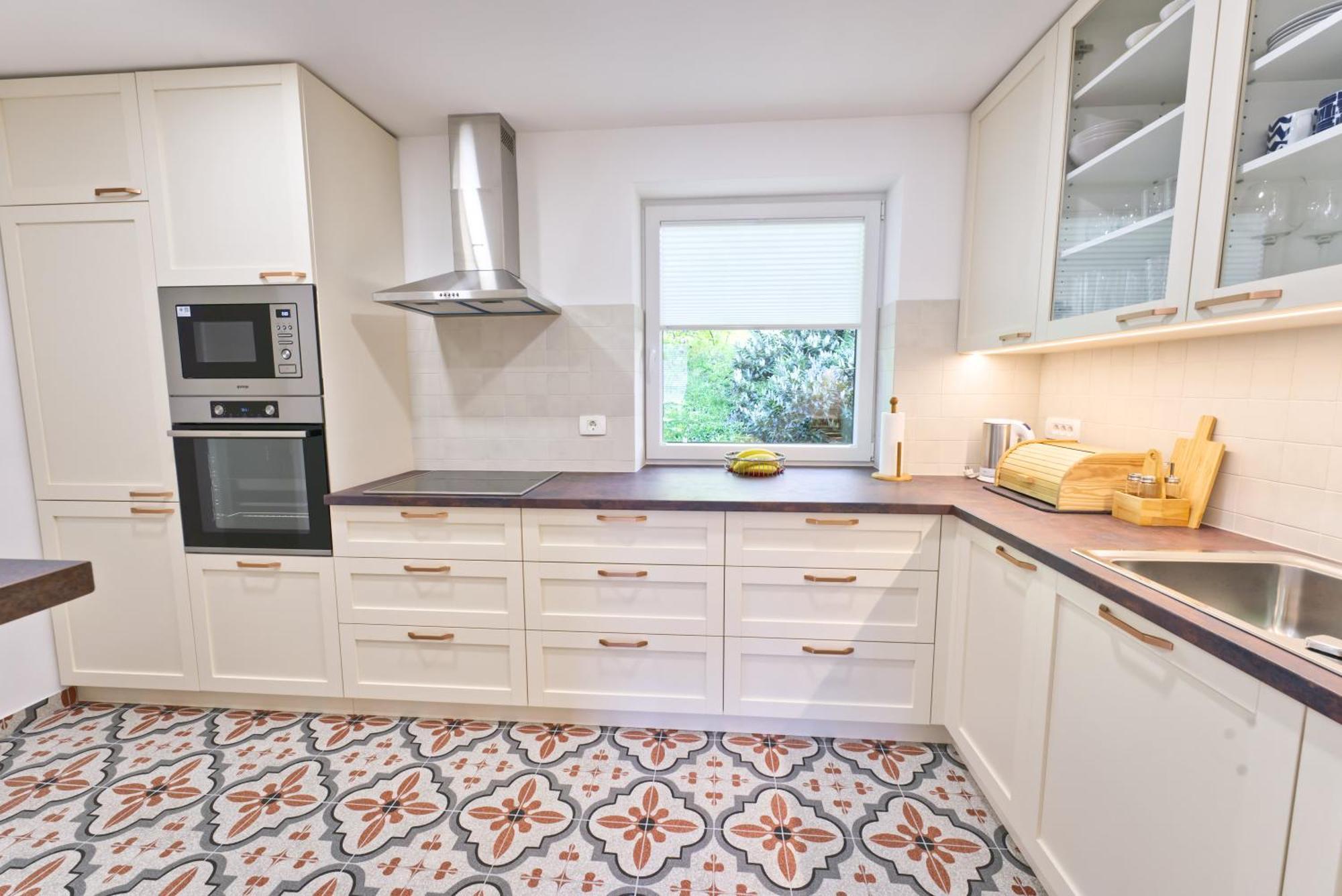 Castle Way Apartments Tamy بليد المظهر الخارجي الصورة