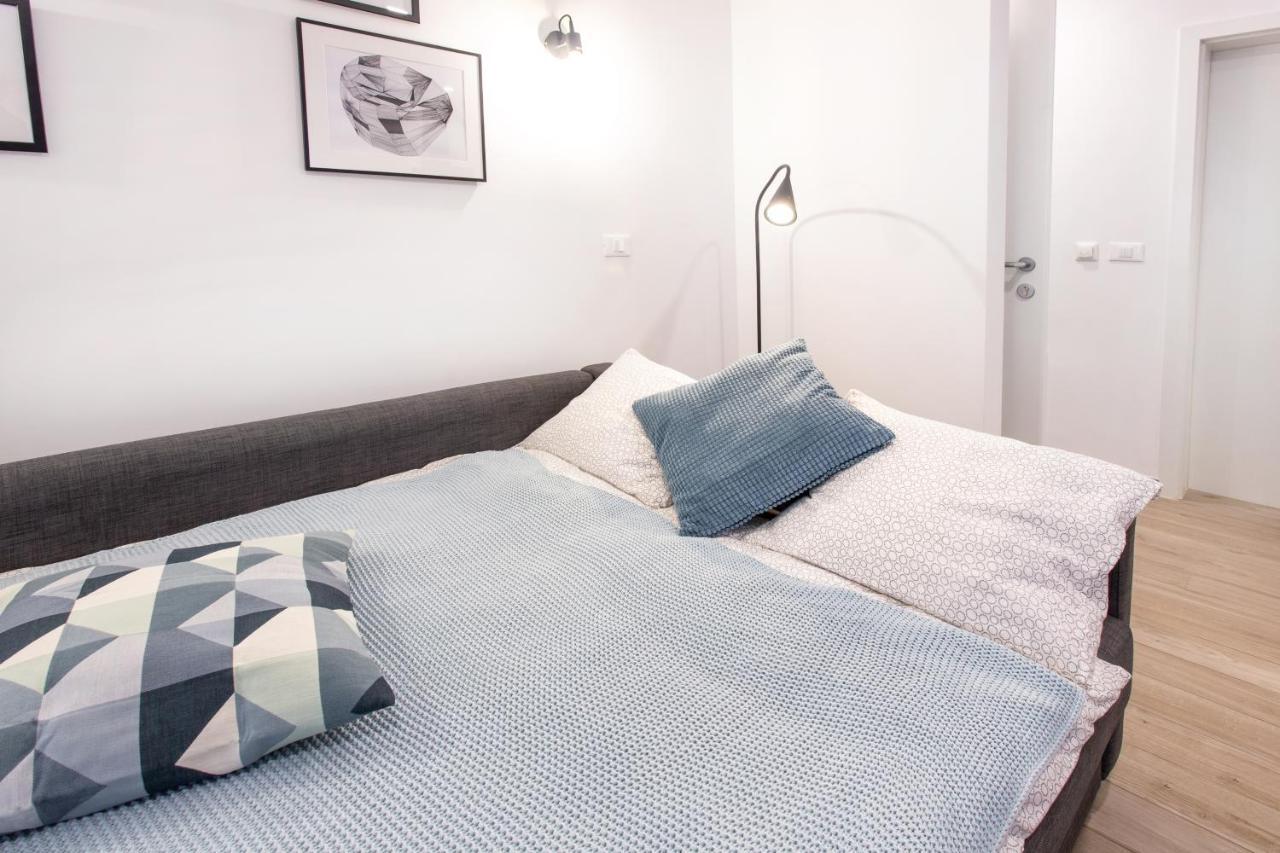 Castle Way Apartments Tamy بليد المظهر الخارجي الصورة